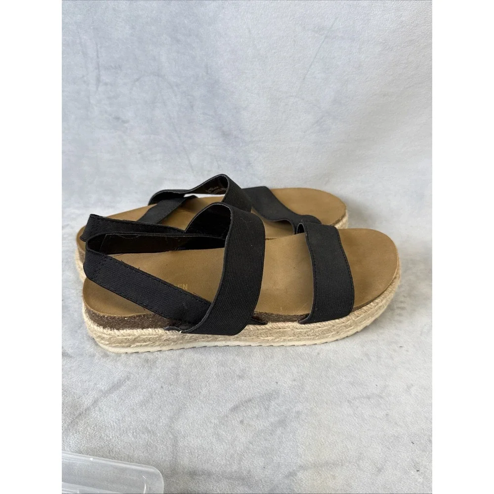 Madden Girl product pair